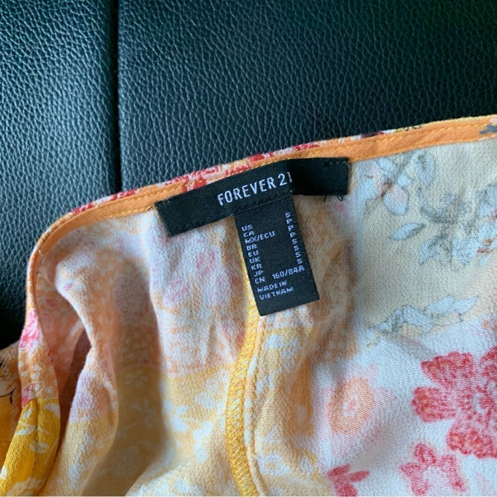 FOREVER 21 FLORAL BOHO MINI DRESS - Picture 7 of 8